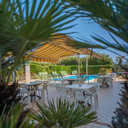 Apartmanhotel Gloria Borgio Verezzi