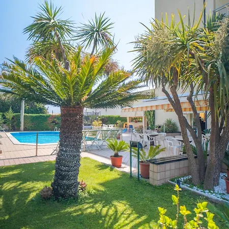 Apartmanhotel Gloria