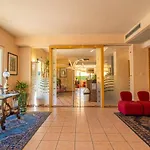 Apartahotel Gloria 4*