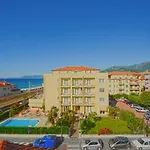 Apartahotel Gloria 4*