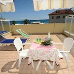 Apartahotel Gloria