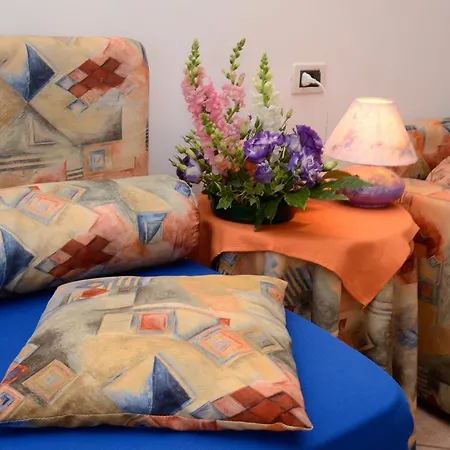 Gloria Aparthotel