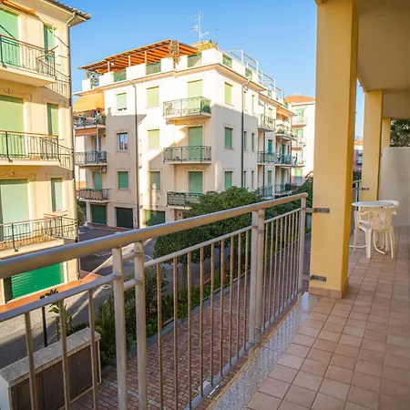 Gloria Aparthotel Borgio Verezzi