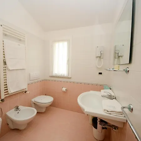 Hotel apartamentowy Gloria Borgio Verezzi
